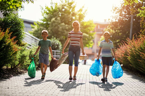 Best Yard Cleanup Services  in Bensenvle, IL